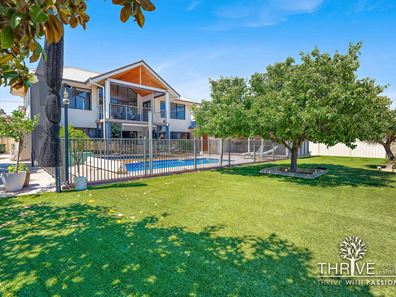 8 Glen Iris Drive, Jandakot WA 6164