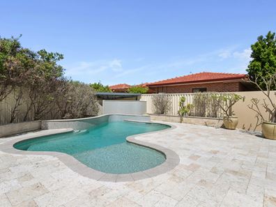 3 Shark Court, Sorrento WA 6020