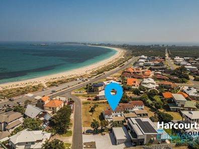3/4-6 Gloucester Avenue, Shoalwater WA 6169