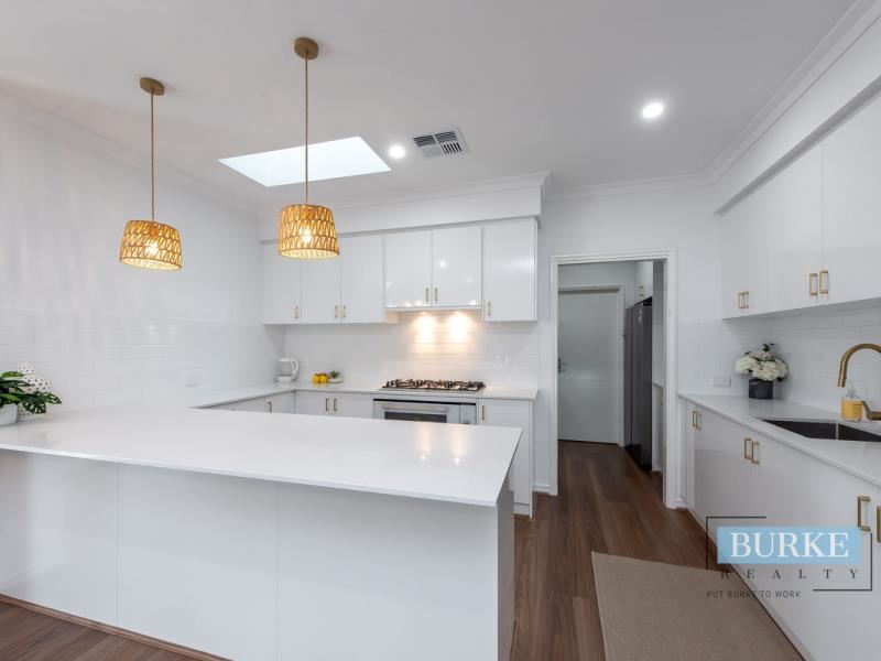 39A Fenellia Crescent, Craigie WA 6025