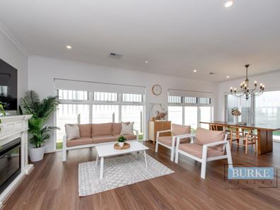 39A Fenellia Crescent, Craigie WA 6025