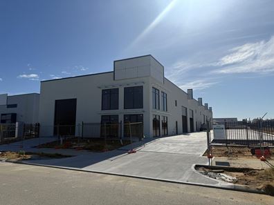 5/7 Global Road, Neerabup WA 6031