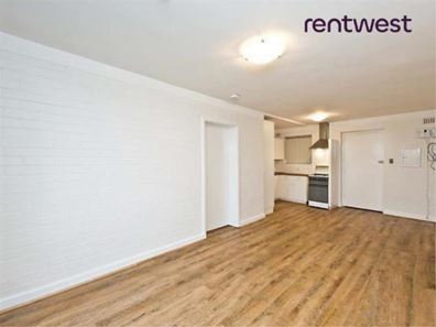 2/11 King George Street, Victoria Park WA 6100