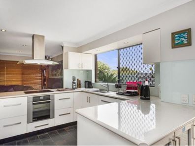 58 Bernard Manning Drive, Duncraig WA 6023