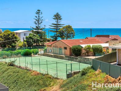 5 & 5A Mippi Road, Halls Head WA 6210