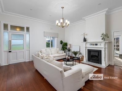 158 Uduc  Road, Harvey WA 6220