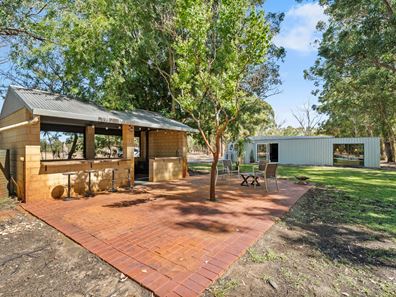 483 Gull Road, Serpentine WA 6125
