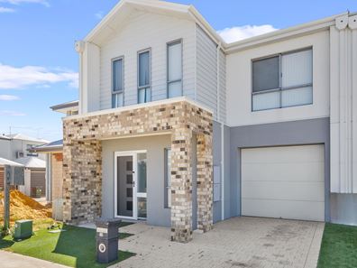 10 Boat Way, Golden Bay WA 6174