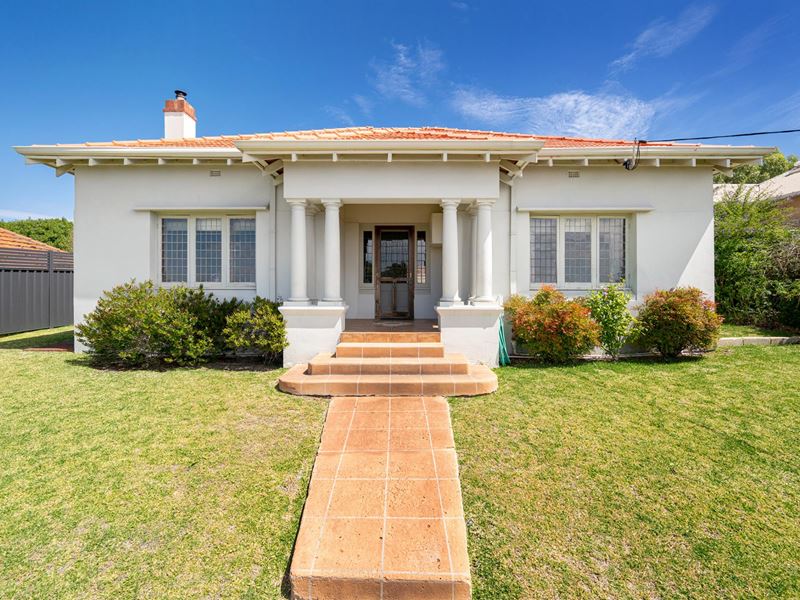 32 Tuart Street, Bunbury WA 6230