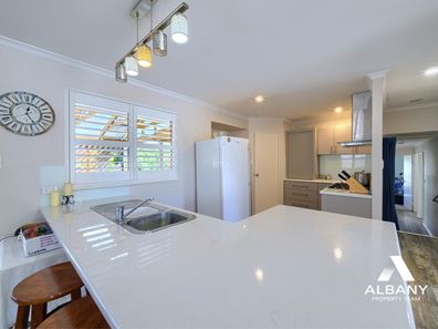 37 Kurannup Road, Bayonet Head WA 6330