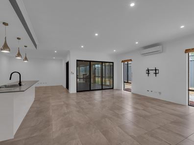 6 Venetain Way, Baldivis WA 6171