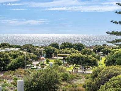 307/29 Leighton Beach Boulevard, North Fremantle WA 6159