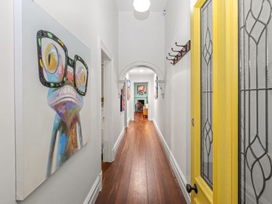 16 Tydeman Road, North Fremantle WA 6159