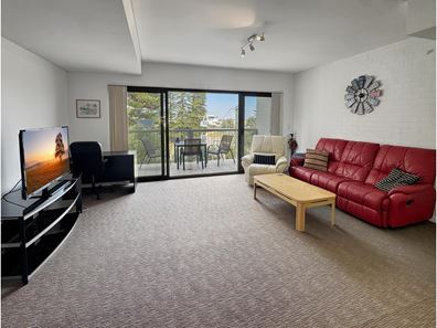 39/59 Breaksea Drive, North Coogee WA 6163