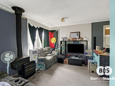 18 Peet Street, Harvey WA 6220