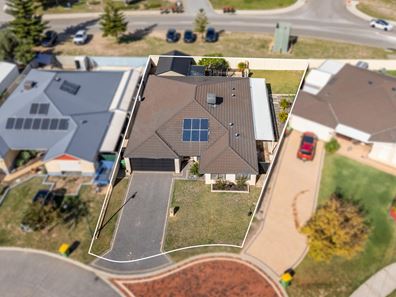 19 Sevilla Terrace, Port Kennedy WA 6172