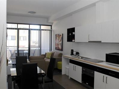 6/20 Signal Terrace, Cockburn Central WA 6164