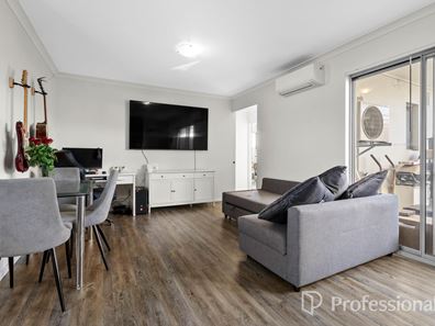 1/11 Biloxi Loop, Success WA 6164