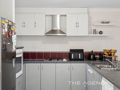 22 Cardowan Drive, Ellenbrook WA 6069