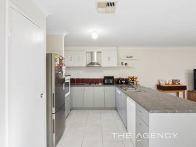 22 Cardowan Drive, Ellenbrook WA 6069