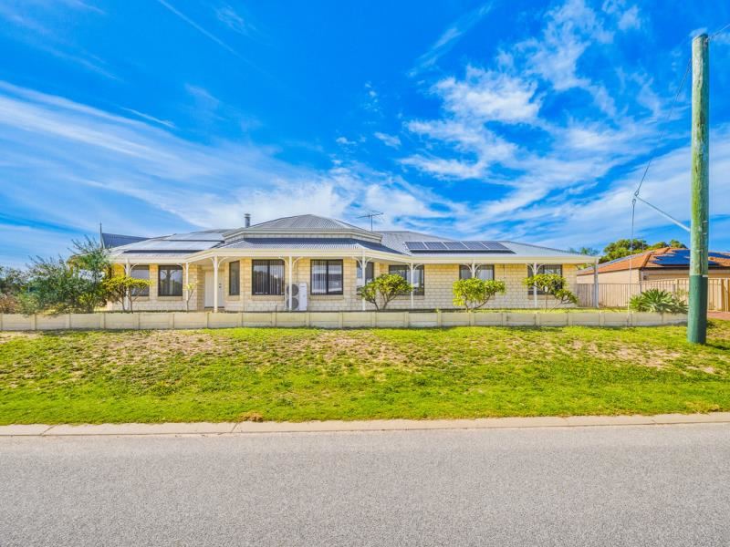 2 Gilmore Street, Madora Bay WA 6210
