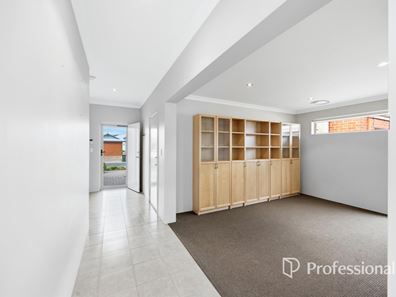 18 Biesiot Street, Carey Park WA 6230