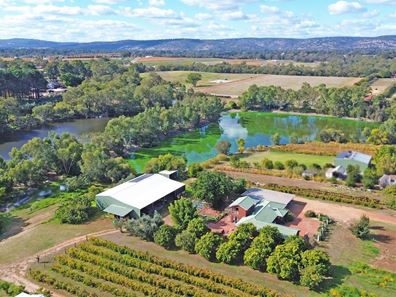 1715 Gnangara Road, Henley Brook WA 6055