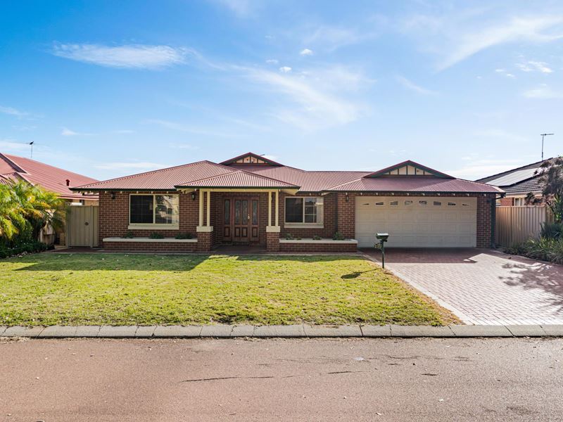 235 Kingsway, Darch WA 6065