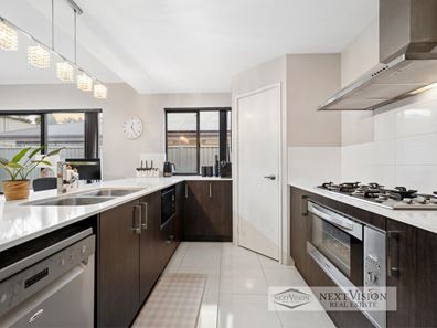 28 Drysdale Gardens, Wandi WA 6167