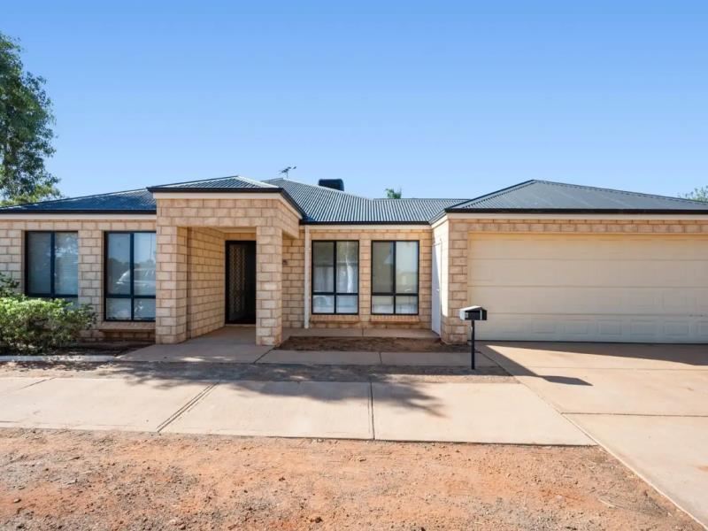 6 Marshall Street, West Lamington WA 6430