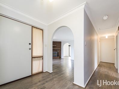 13 Marquis Court, Gosnells WA 6110