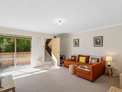 3/64 Broadway, Crawley WA 6009