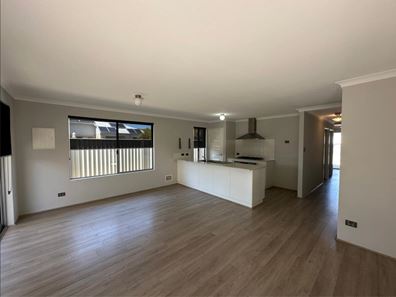 34 Leeward Ave, Eglinton WA 6034