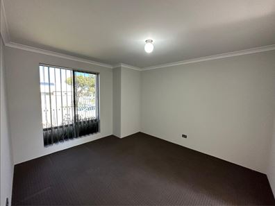 34 Leeward Ave, Eglinton WA 6034
