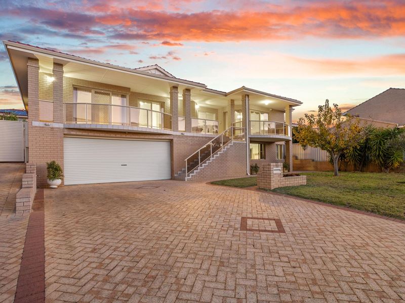 8 Rossiter Way, Winthrop WA 6150