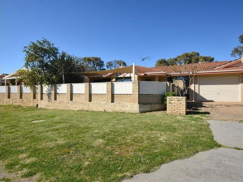 1/42 Stonehaven Parade, Kinross