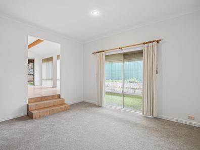 24 Veneta Circuit, Atwell WA 6164