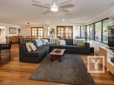 6 Casuarina Drive, Geographe WA 6280
