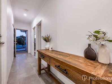 10 Fallow Way, Alkimos WA 6038