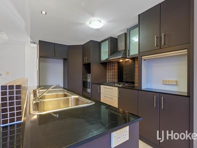 18A Mcmillan St, Victoria Park WA 6100