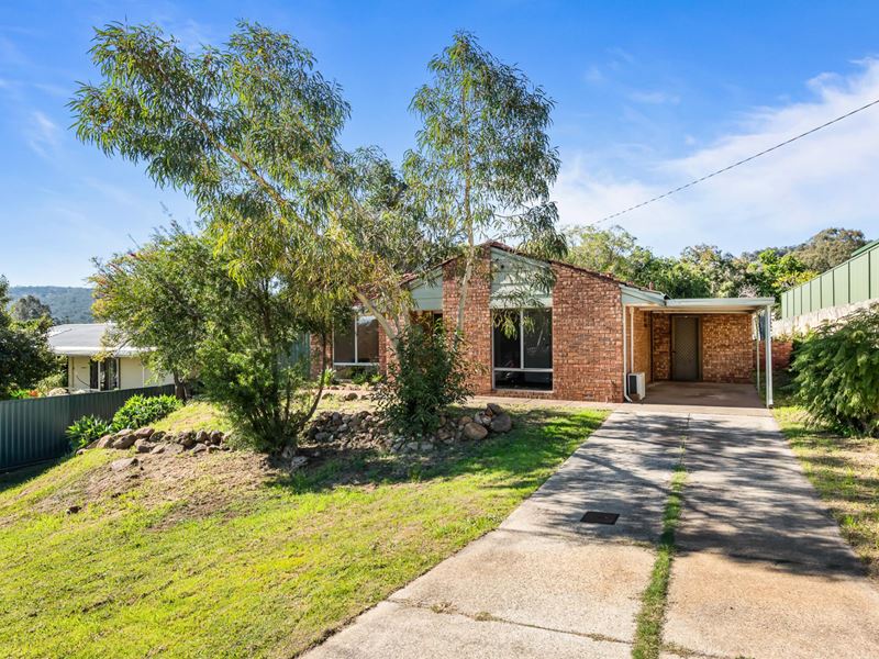 12 Adair Avenue, Mount Nasura WA 6112