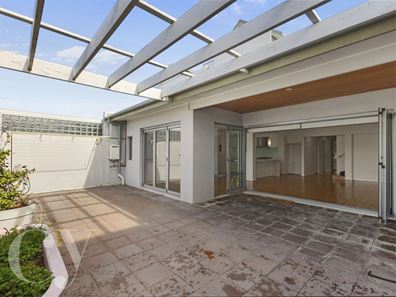 7 Roscommon Crescent, Beaconsfield WA 6162