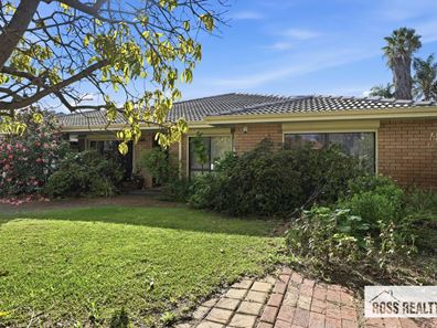 25 Hovea Court, Morley WA 6062
