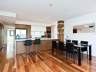 4/90 Terrace Road, Perth WA 6000