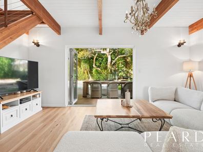 51 Nautilus Way, Kallaroo WA 6025