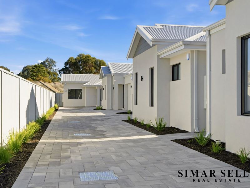 2/21 Braibrise Road, Wilson WA 6107