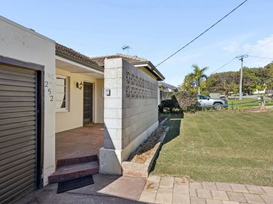 252 Ravenscar Street, Doubleview WA 6018