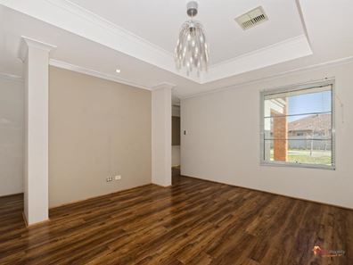 18 Sapphire Chase, Wellard WA 6170