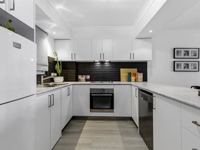 16/6 Kintail Road, Applecross WA 6153
