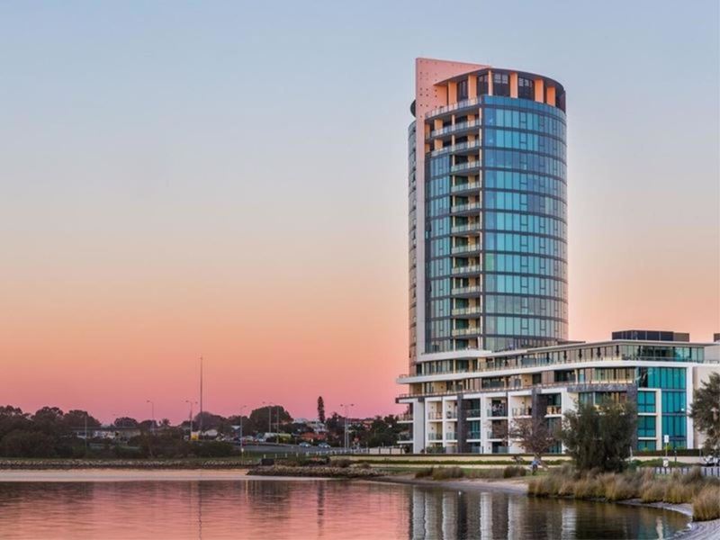 W202/70-72 Canning Beach Road, Applecross WA 6153